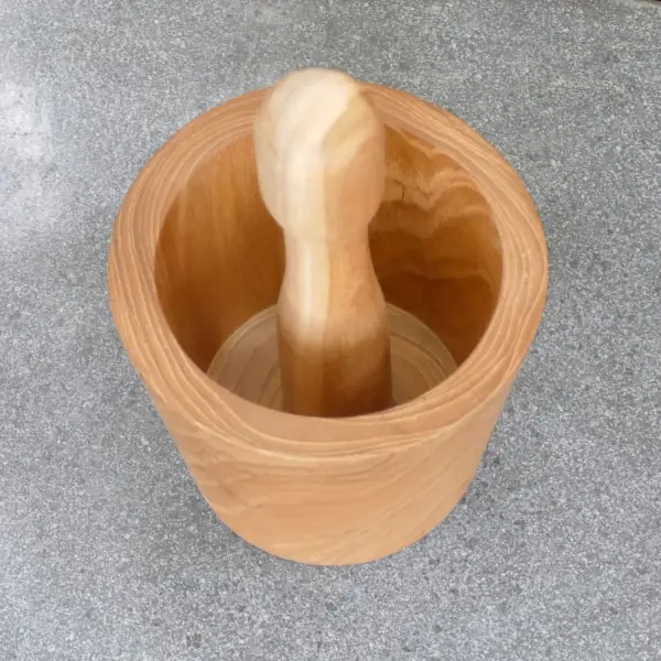 Product image of the product “Wooden mortar and pestle, made of teak wood, 13 x 10 cm ”
